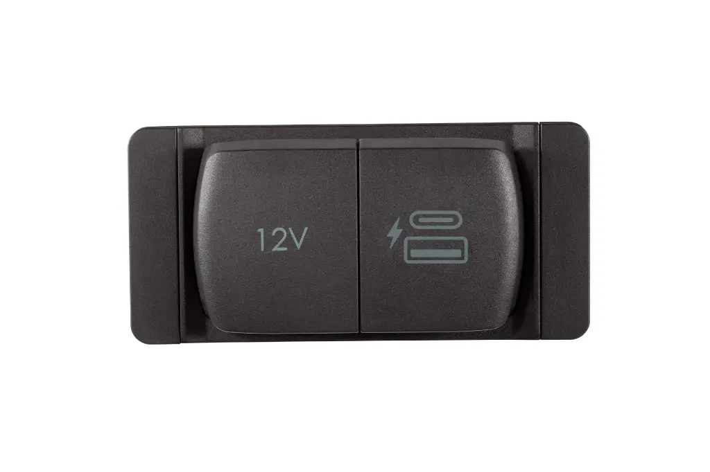 upload-USB_Chargers-SC-MULTI-F2-Scanstrut_SC-MULTI-F2_front_with_bezel_and_covers_on._m0_w7742_h5161_c1_b__pcenter_q80_.webp
