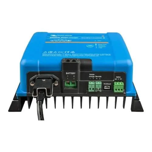 victron-energy-phoenix-smart-ip43-charger-12v-30a-11-outputs_psc123051095-2.webp