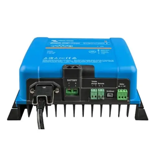 victron-energy-phoenix-smart-ip43-charger-12v-30a-11-outputs_psc123051085-2.webp