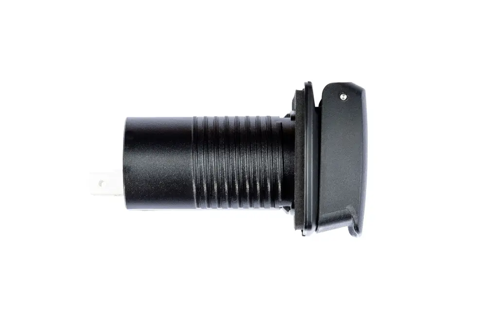 upload-USB_Chargers-SC-USB-F4-Scanstrut_SC-USB-F3_Flip_Pro_Plus_Side._m0_w6943_h4629_c1_b__pcenter_q80_.webp
