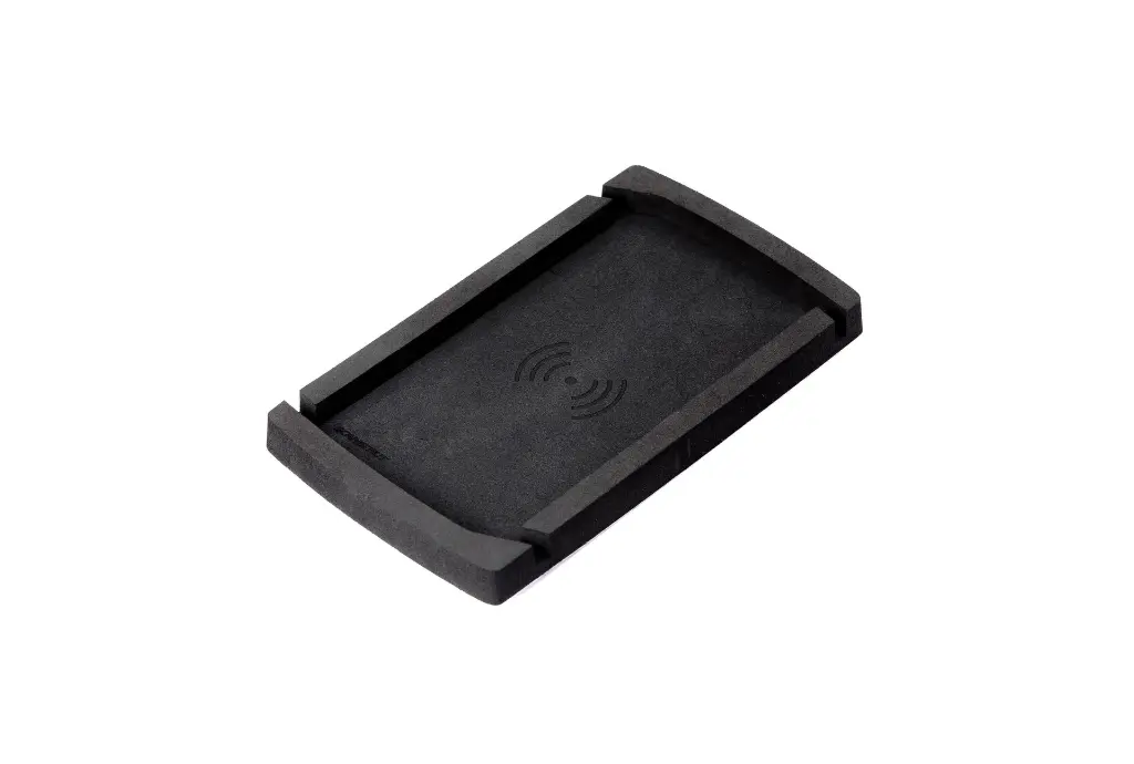 upload-Wireless_Charging-SC-CW-08F-Scanstrut_ROKK_Wireless_Catch_SC-CW-08E_8-min._m0_w6284_h4234_c1_b__pcenter_q80_.webp