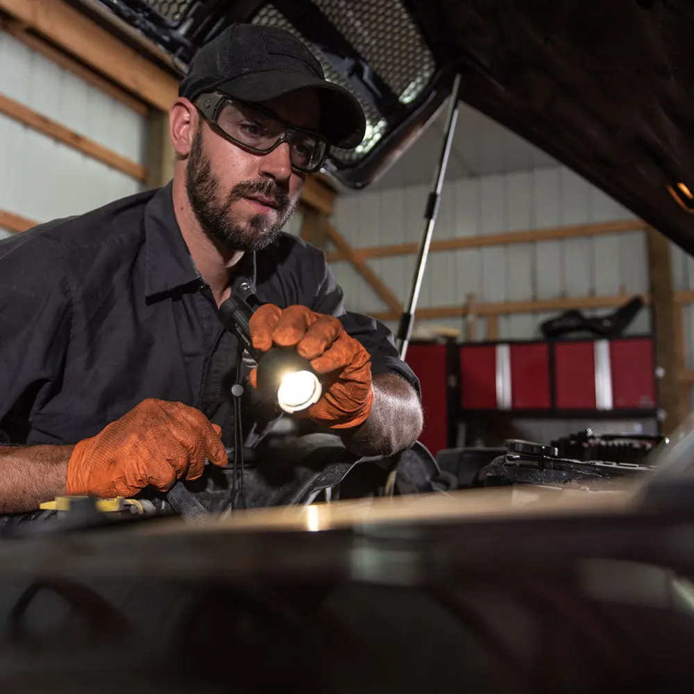p5r-work-car_1024x@2x.webp