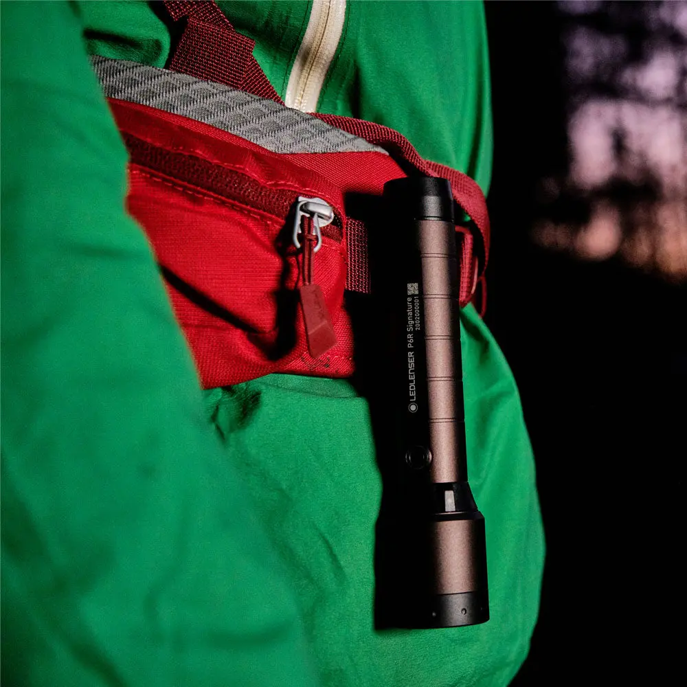 led-lenser-p6r-signature-pocket-clip_1024x@2x.webp