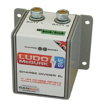 Charge Divider 2L 12V 200A    092-2022-12-200