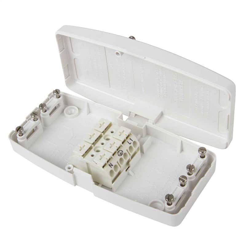 Maintenance Free 32A Junction Box    J803