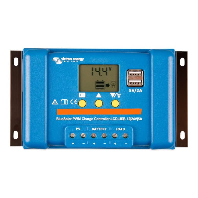 Victron BlueSolar PWM-LCD & USB 12/24V-5A   SCC010005050