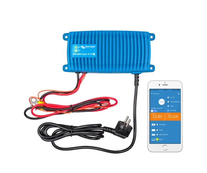 Victron Energy Blue Smart IP67 Charger 12/25(1) 230V CEE 7/7   BPC122547006