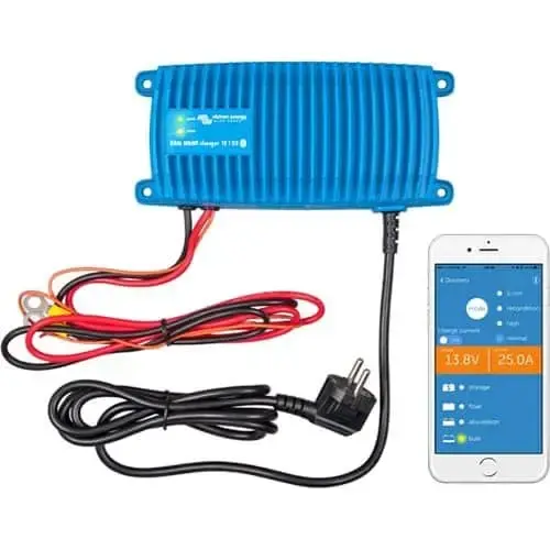 [105473] Victron Energy Blue Smart IP67 Charger 24/12(1+si) 230V CEE 7/7   BPC241214006